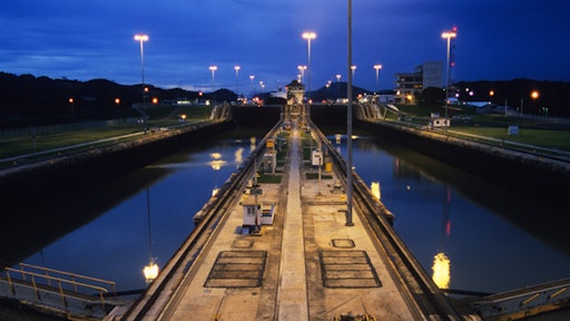 Locks Panama Canal Panama Phot 10325271