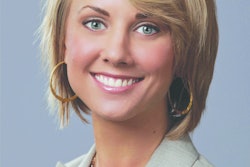 Lizabrams 10365361