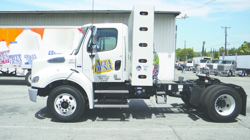A Ryder compressed natural gas tractor from the Deans Food Alta Dena Dairy fleet.