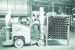 The 1928 CLARK Tructier was an internal combustion powered lift truck that featured hydraulics to elevate a load as well as front-wheel drive.