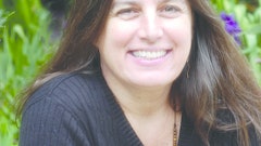 Lara New Headshot 11359083