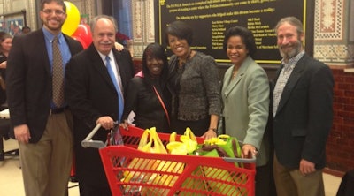 Mayor Stephanie Rawlings-Blake and Interim Health Commissioner Dr. Jacquelyn Duval-Harvey join representatives from Klein's Family Markets and ShopRite of Howard Park at the announcement.