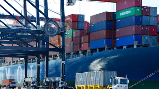 The 8,100 TEU MOL Competence arrived at JAXPORT’s TraPac Container Terminal at Dames Point.