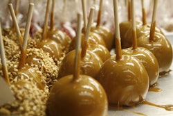 caramel apple2 450px 54aebe632f88f