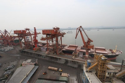 Dry Bulk Shipping 551177b6cd0ee