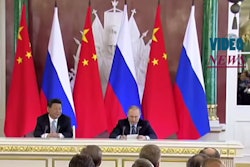 Russian President Vladimir Putin (right) and Chinese President Xi Jinping hold a joint press conference after signing a joint statement in the Kremlin on May 8, 2015 in Moscow, Russia.