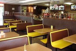 restaurantfastfood2 559fe47f23527