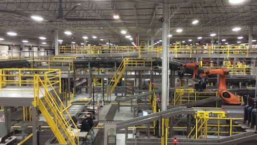 One beverage manufacturer wanted all mezzanine platforms to be constructed with closed shapes, aluminum decking, and to incorporate clean surfaces with minimal crevices and catch points in the structure.