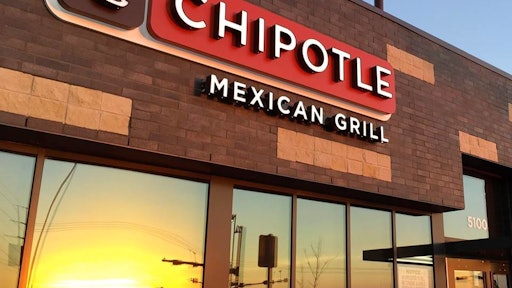 Chipotle restaurant 56378df8a0187