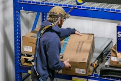 Capital Candy Company stacks more product onto the pallet and reduces the need for empty overhead space using the UNEX Pick Plank solution..