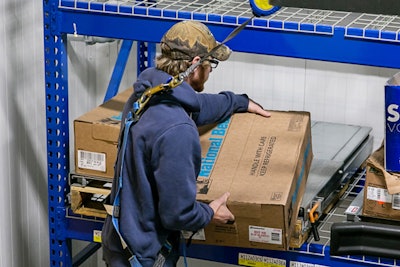 Capital Candy Company stacks more product onto the pallet and reduces the need for empty overhead space using the UNEX Pick Plank solution..
