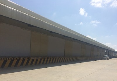 Yusen will also offer a consolidated delivery service available to customers in Phnom Penh on a daily basis, excluding weekends. Yusen Logistics will also provide the same service for chilled and frozen goods using cold-storage boxes and will ensure product quality is maintained up to the point of delivery. (Phnom Penh Distribution Center above).