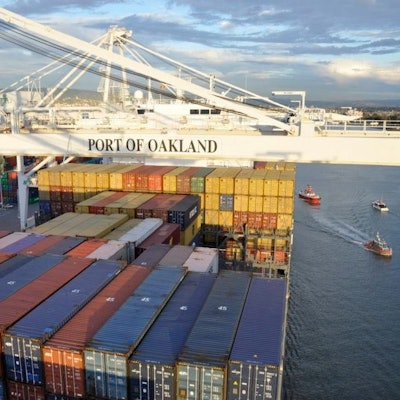 Port of Oakland 5804e7f55af15
