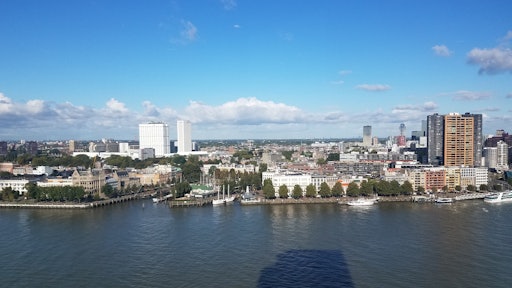 Holland 214 5841b96533f84