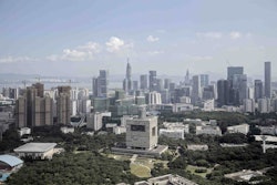 shenzhen skyline 585be3c29bac9