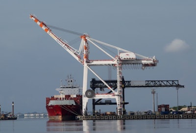 Tampa Port 5880fadf1c2c5