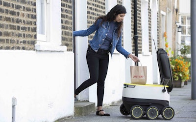 Starship Delivery robot 3 58c2f3e6c3540