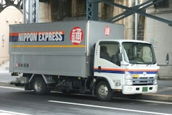 Nippon Express 58ffcc174a88a