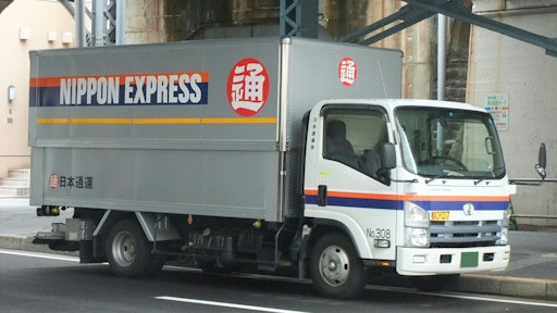 Nippon Express 58ffcc174a88a