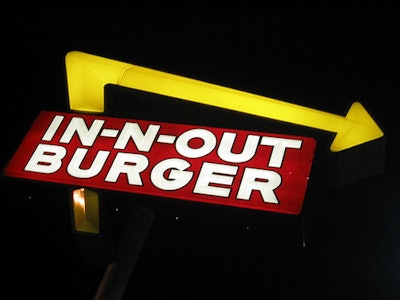 In n out burger sign 598a253d32875