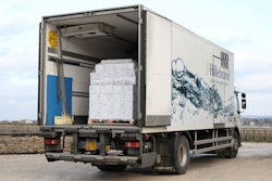 Truck pick up wine 5a0f4cb8b0823