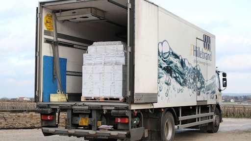 Truck pick up wine 5a0f4cb8b0823