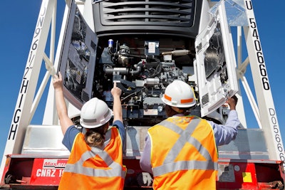 A look into the high efficiency engine that powers the state-of-the-art CN CargoCool refrigerated containers.