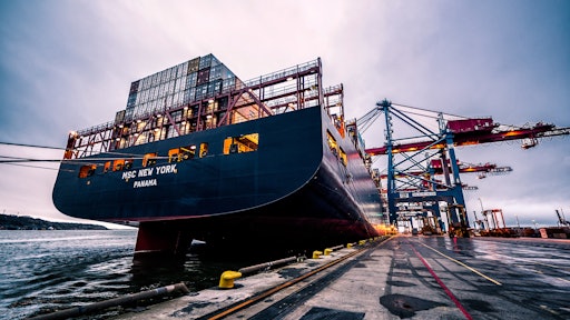 Cargo Cargo Containers Containers 906982