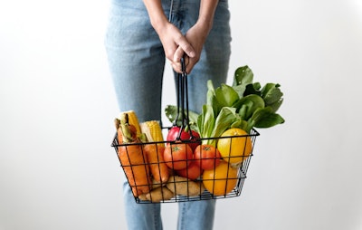Alone Basket Carrots 1389103