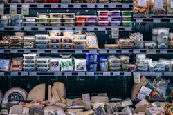 Dairy Food Grocery 811102