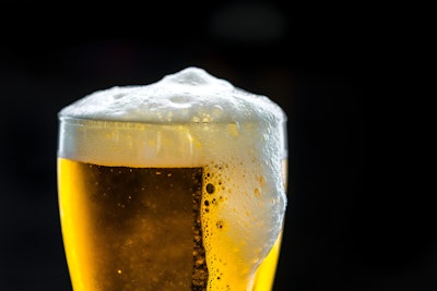 Alcohol Beer Beverage 1571701