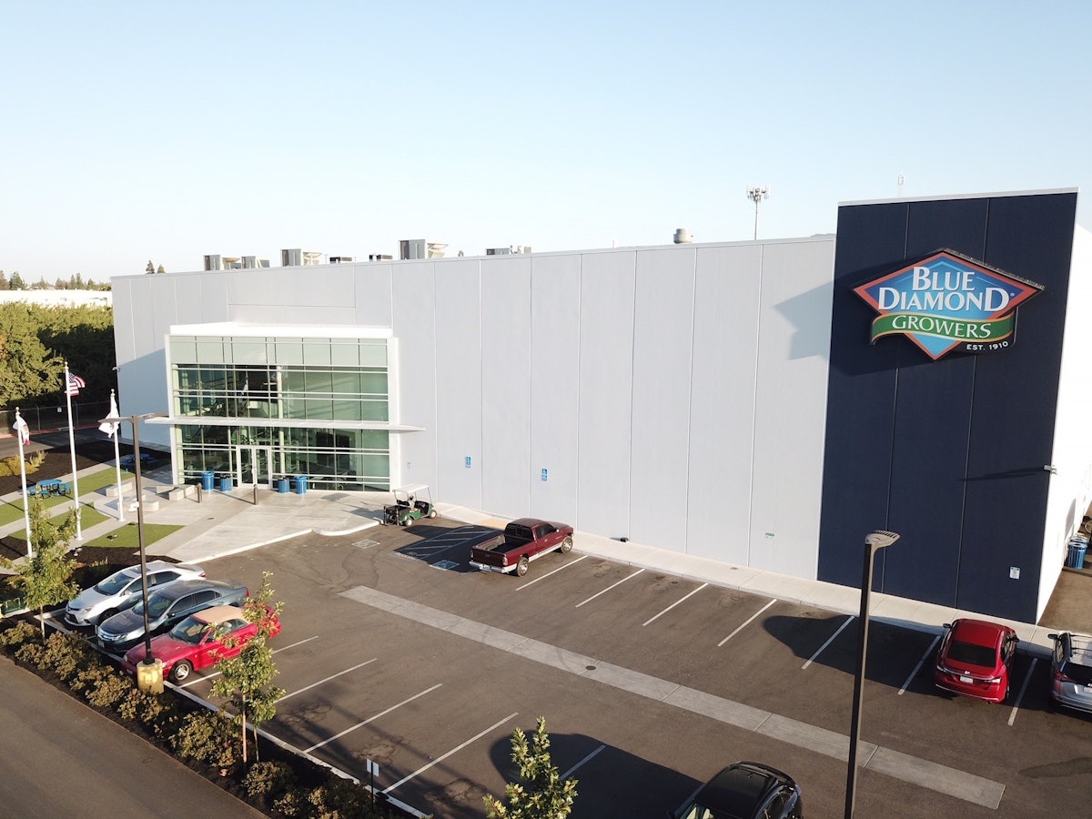 Blue Diamond Growers Opens New Manufacturing Facility, Unveils Industry
