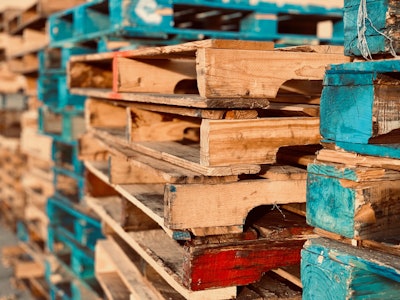 Wooden Pallets 1684989