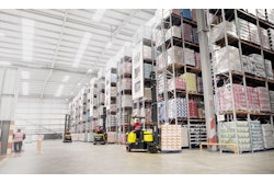 Combilift Aisle Master