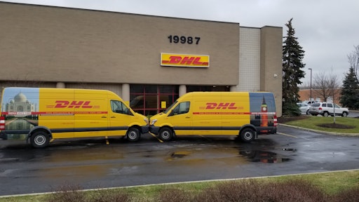 Dhl