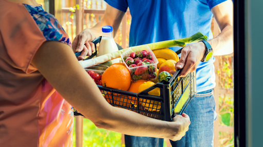 Getty Images 953800868 Grocery Delivery