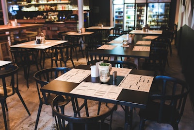 Table In Vintage Restaurant 6267