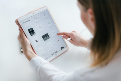 New apps in the supply chain are helpful to the industry.