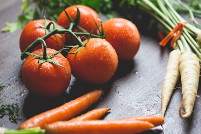 Tomatoes Carrots And Radish On The Top Of The Table 196643