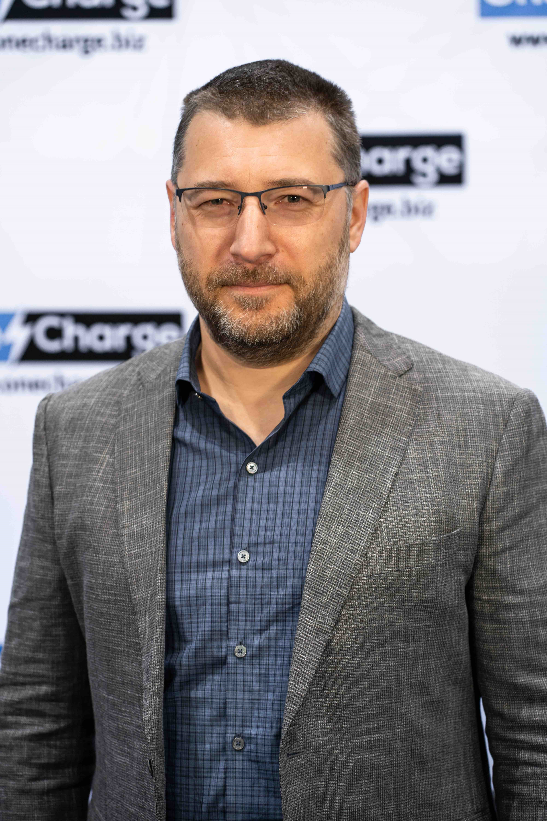 One Charge Alex Pisarev Headshot