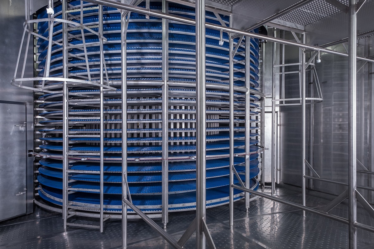 How Modern Freezers and Chillers Improve Food Safety in the Cold Chain