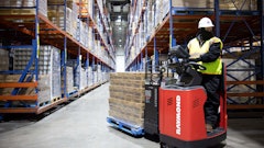 Raymond 8910 Rider Pallet Truck Action Shot