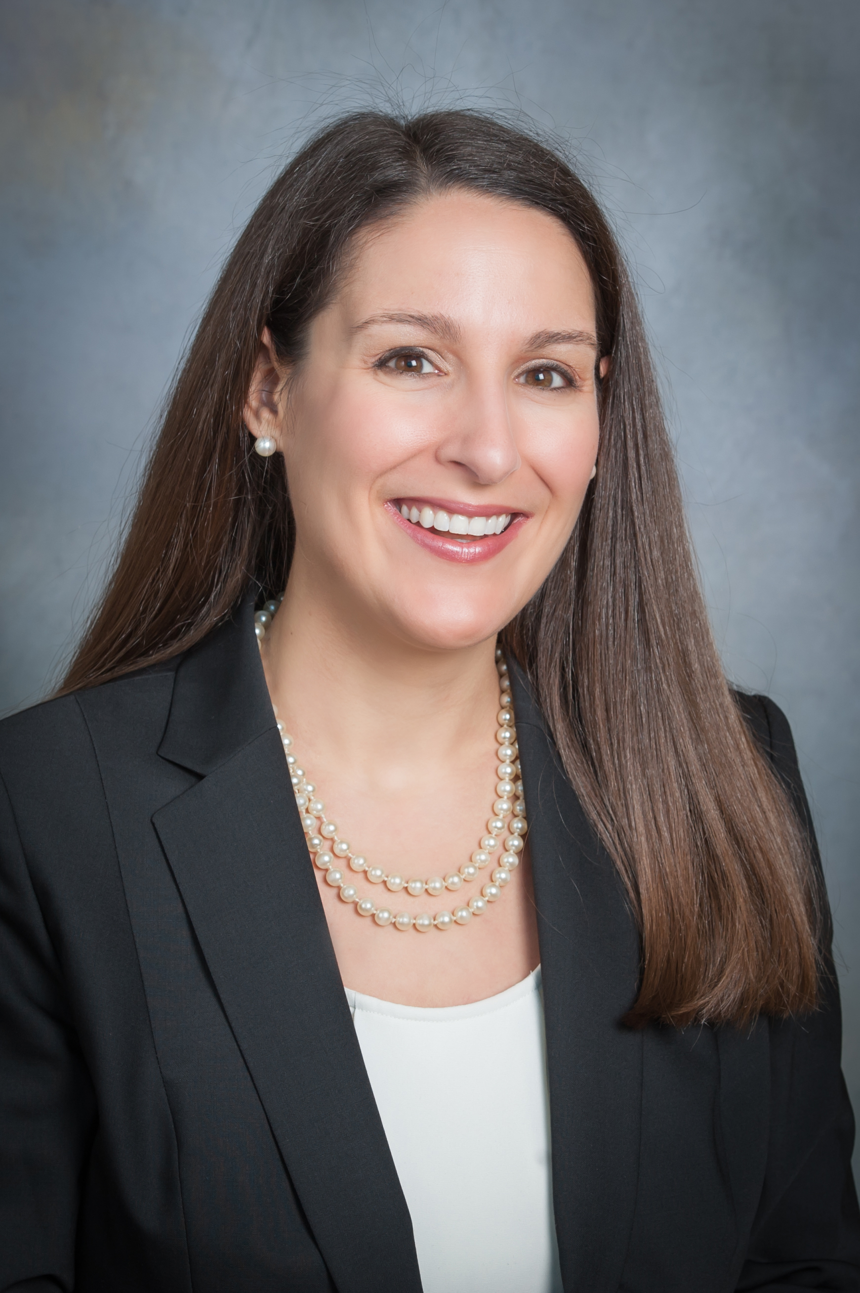 Capgemini Group Lindsey Mazza Headshot