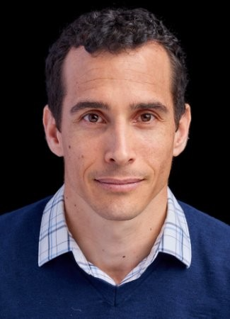 Eyal Headshot Headshot