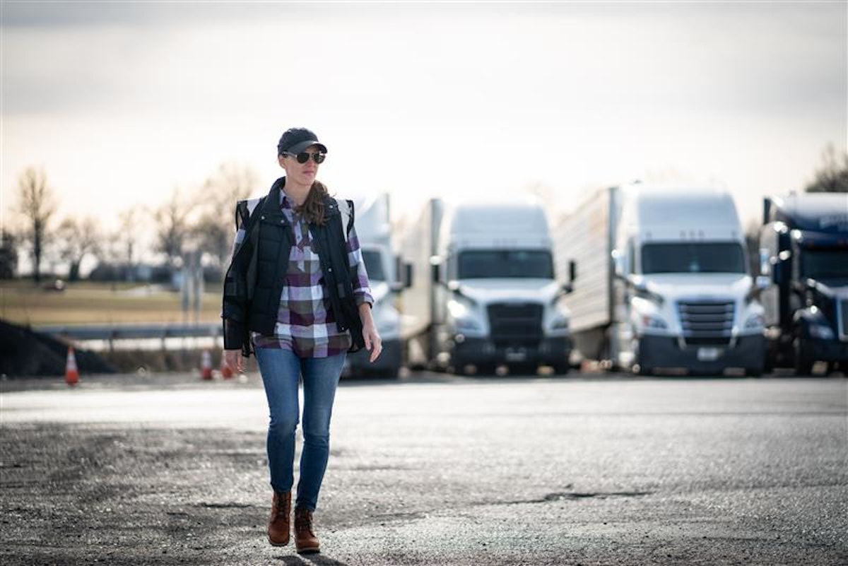 Why Truckers Earn Less Than Half Their Wages Food Logistics