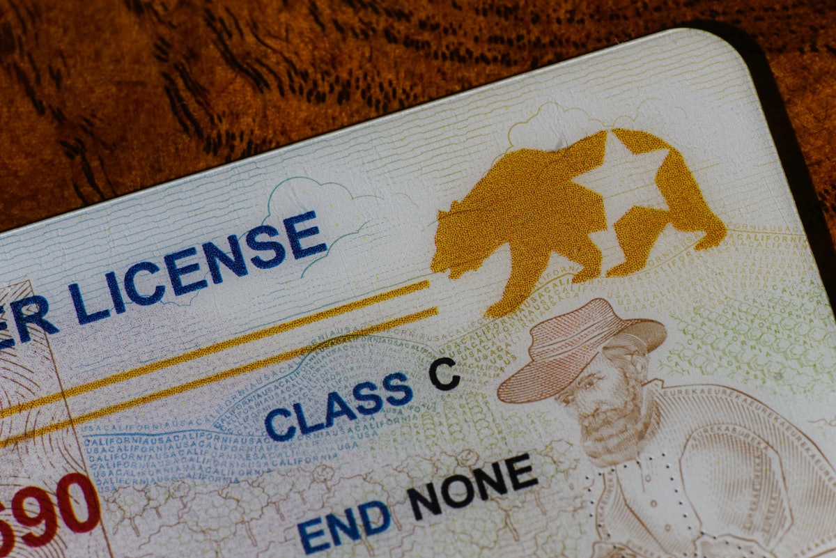 How ID Verification Improves Supply Chain Security