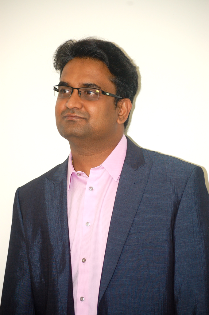 Shekar Headshot