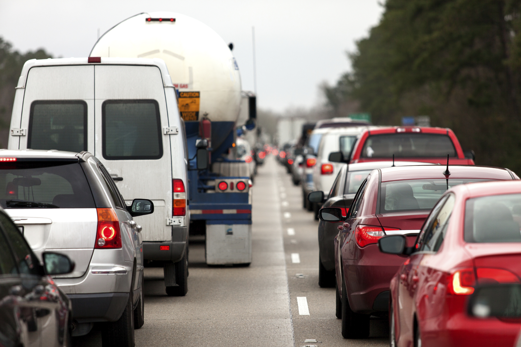 iStock Traffic 56128af91ec31