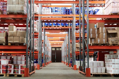 Warehouse With Concrete Floors 4483610