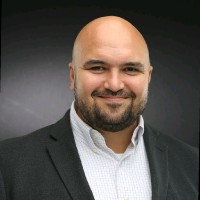 Esri Josh Belhadj